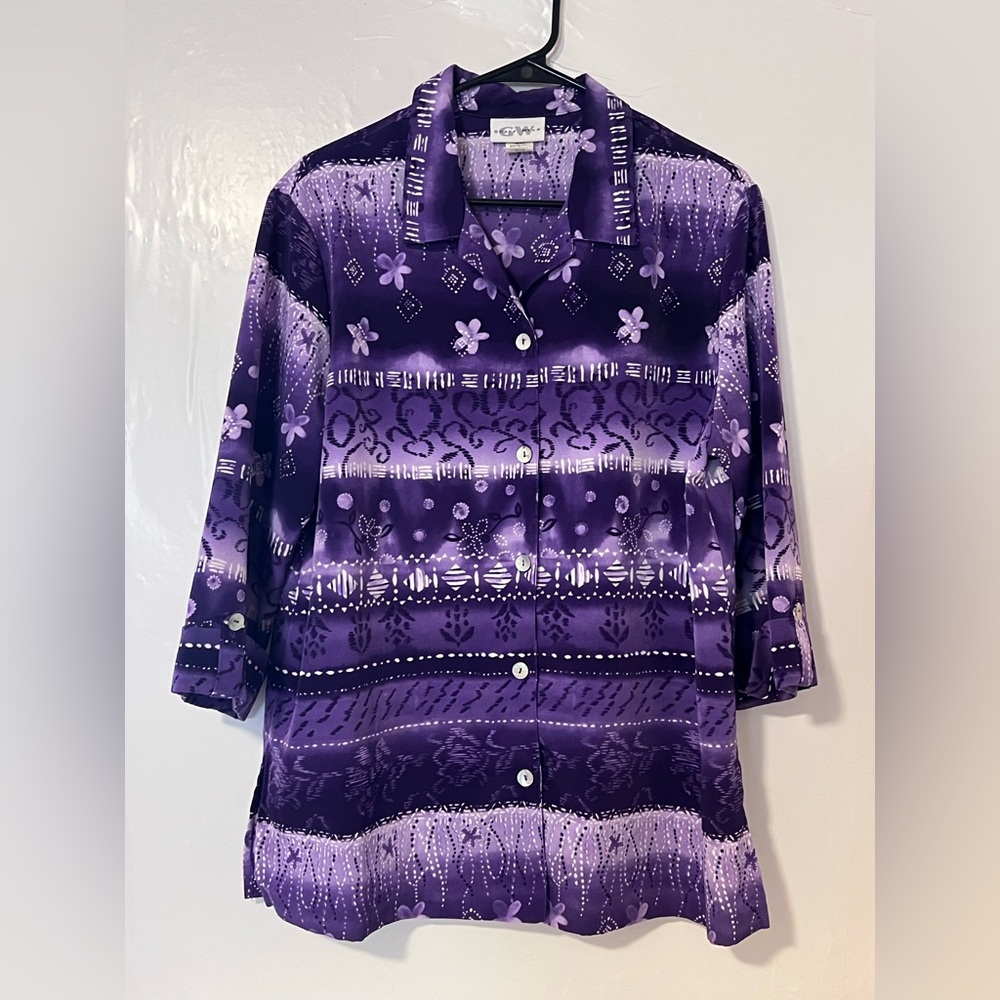 Y2K graff wear button up top size large